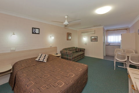 Abraham Lincoln Motel - Accommodation Tasmania 3