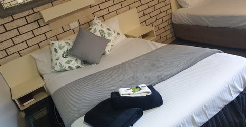 Alfa Motel - Accommodation Tasmania 4