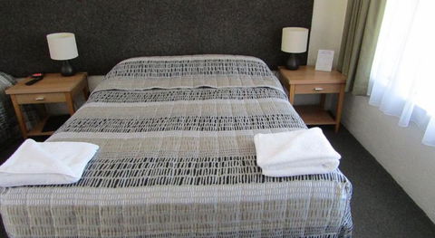 Hanging Rock Family Motel - Accommodation Tasmania 5