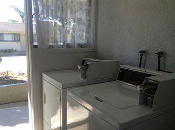 Hanging Rock Family Motel - Accommodation Tasmania 4
