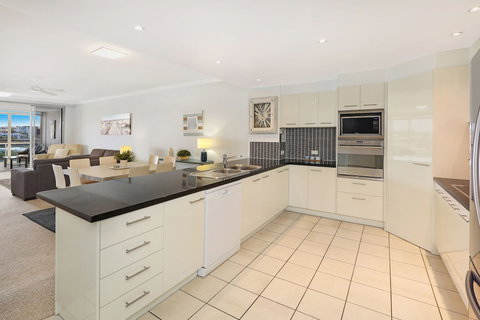 Pandanus Mooloolaba - Accommodation Tasmania 6