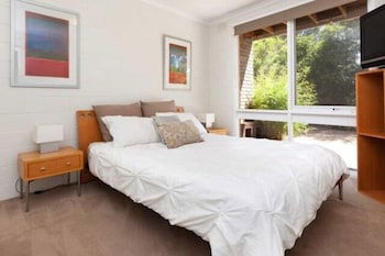 Bayside St Johns Close - Accommodation Tasmania 2