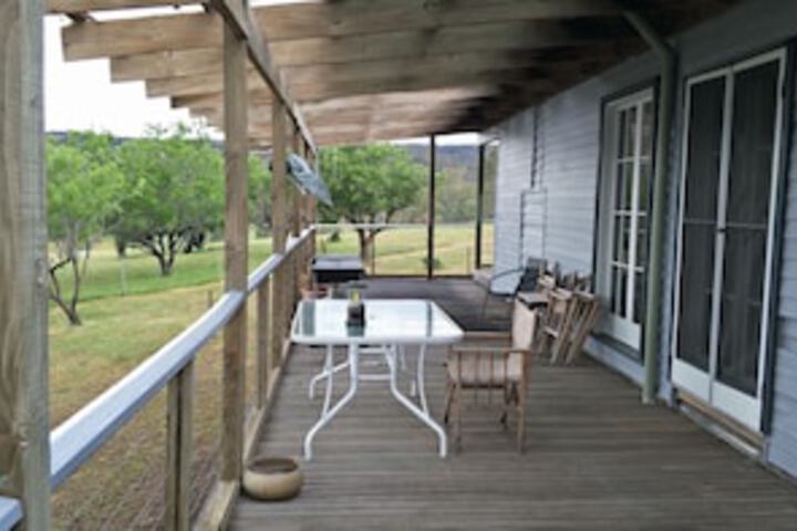 Metcalfe ACT Accommodation Tasmania