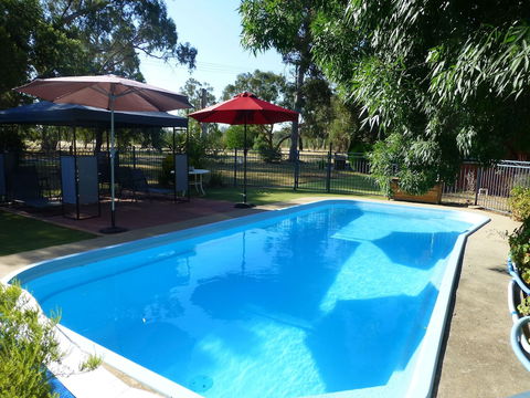 Golfers Retreat Motel - Accommodation Tasmania 4