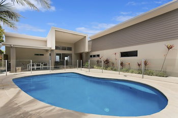67 Orient Drive - Accommodation Tasmania 0