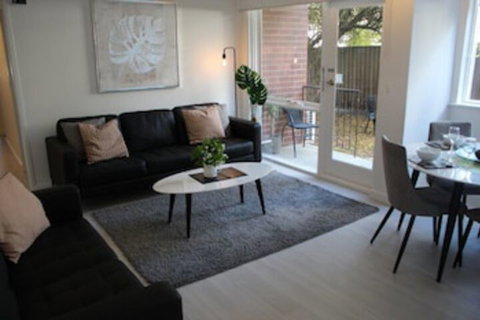 Centrepoint Units Heidelberg - Accommodation Tasmania 0