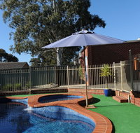 Golden Reef Motor Inn - Accommodation Tasmania