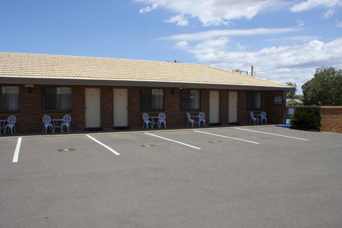 Mid Town Inn Narrabri - Accommodation Tasmania 2