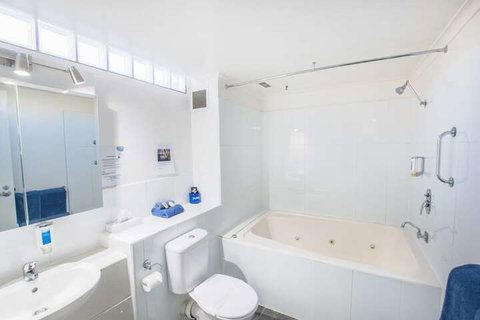 MAS Country Riverboat Lodge Motor Inn - Accommodation Tasmania 7