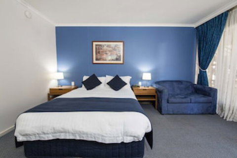 MAS Country Riverboat Lodge Motor Inn - Accommodation Tasmania 0