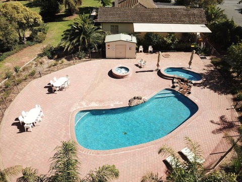 Winbi River Resort Holiday Rentals - Accommodation Tasmania 3