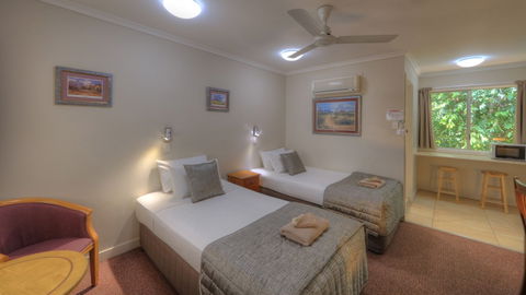 Atherton Hinterland Motel - Accommodation Tasmania 2