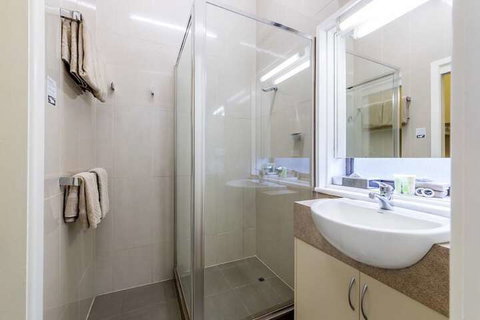 Melbourne's Princes Park Motor Inn - Accommodation Tasmania 3