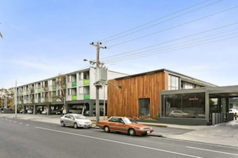 Melbourne's Princes Park Motor Inn - Accommodation Tasmania 0