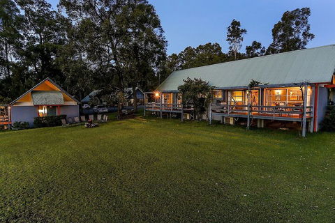 Vineyard Hill - Accommodation Tasmania 1