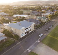 Port Elliot Beach House YHA Hostel - Accommodation Tasmania