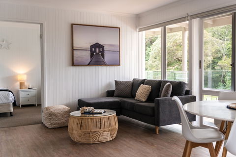 McMillans Of Metung Coastal Resort - Accommodation Tasmania 4