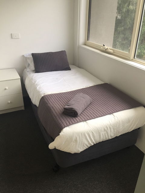 Moody's Motel - Accommodation Tasmania 0