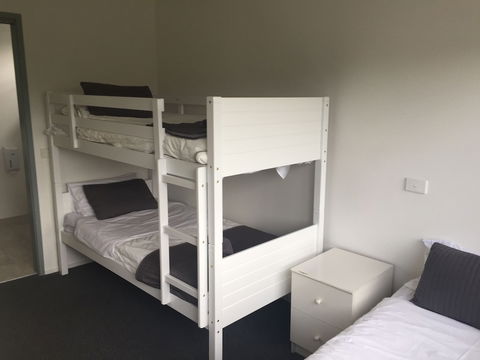 Moody's Motel - Accommodation Tasmania 1