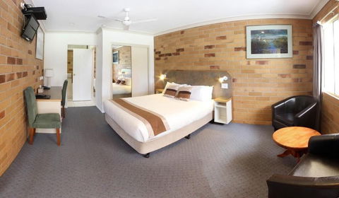 Copper Country Motor Inn & Restaurant - Accommodation Tasmania 5