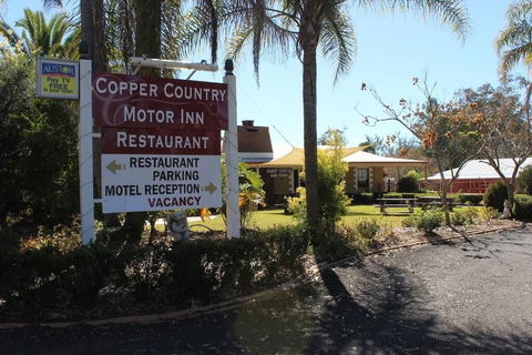 Copper Country Motor Inn & Restaurant - Accommodation Tasmania 0