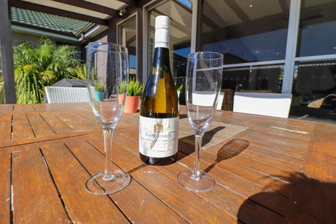Surfside - Accommodation Tasmania 5