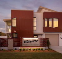 Albany Waves - Accommodation Tasmania