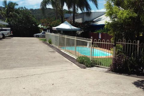 Nambour Central Motel - Accommodation Tasmania 2