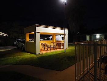 Jacaranda Motel & Holiday Units - Accommodation Tasmania 0