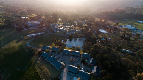 Hahndorf Resort - Accommodation Tasmania 0