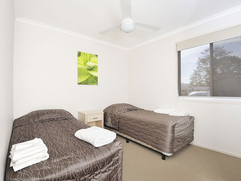 NRMA Lake Somerset Holiday Park - Accommodation Tasmania 2