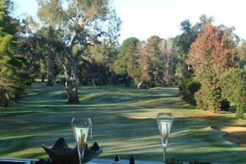 Corowa Golf Club Motel - Accommodation Tasmania 4