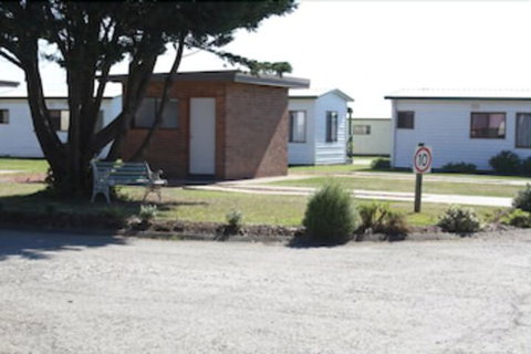 Bay View Holiday Village - Accommodation Tasmania 2