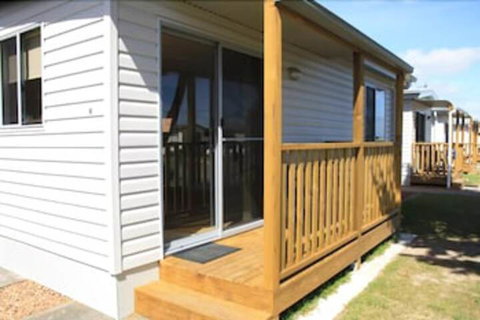 Bay View Holiday Village - Accommodation Tasmania 3