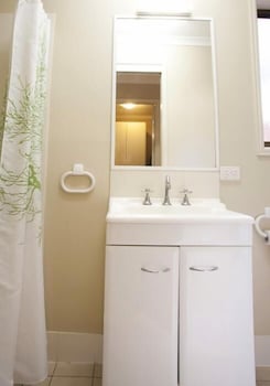 Captain Cook Holiday Village - Accommodation Tasmania 3