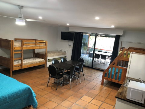 Captain Cook Holiday Village - Accommodation Tasmania 4