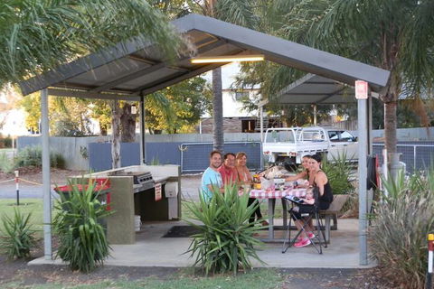 Narrabri Motel And Caravan Park - Accommodation Tasmania 7