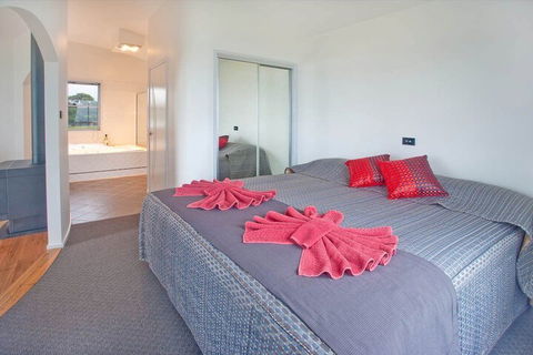 SURFBEACH HOLIDAY PARK - Accommodation Tasmania 1