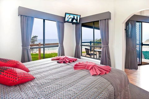 SURFBEACH HOLIDAY PARK - Accommodation Tasmania 4