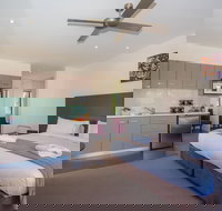 Longview Vineyard - Accommodation Tasmania