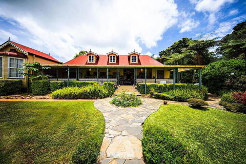 Foxwell Park Lodge & Restaurant - Accommodation Tasmania 0