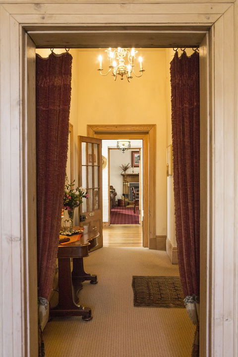 The Racecourse Inn - Accommodation Tasmania 2