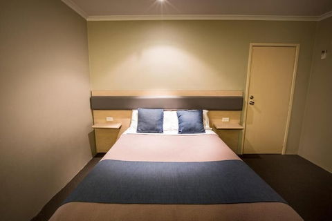 Lakeview Hotel Motel - Accommodation Tasmania 1