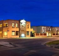 May Park Executive Apartments - Accommodation Tasmania
