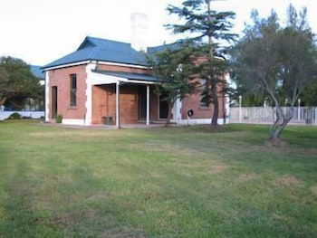 Lochinvar NSW Accommodation Tasmania