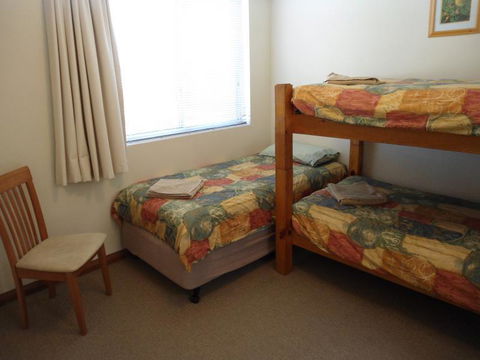 Ashwood Apartment Bellerive - Accommodation Tasmania 4