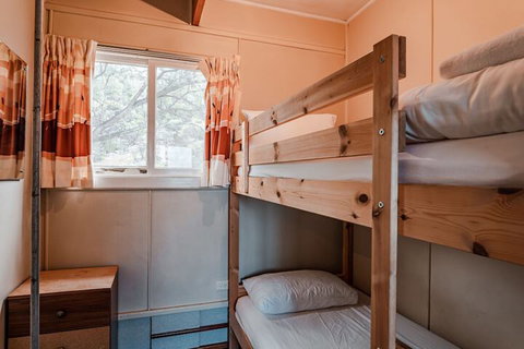 Aruma River Resort - Accommodation Tasmania 2