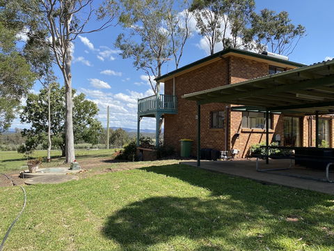 Hunter Homestead - Accommodation Tasmania 6