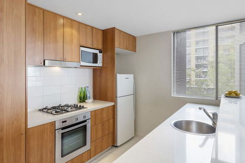 Waldorf Waitara Residential Apartments - Accommodation Tasmania 4