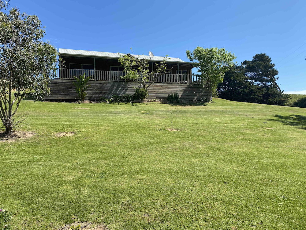 Waarre VIC Accommodation Tasmania